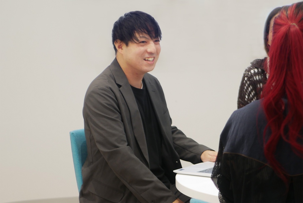 東映アニメーションの魅力を語る荒牧さん